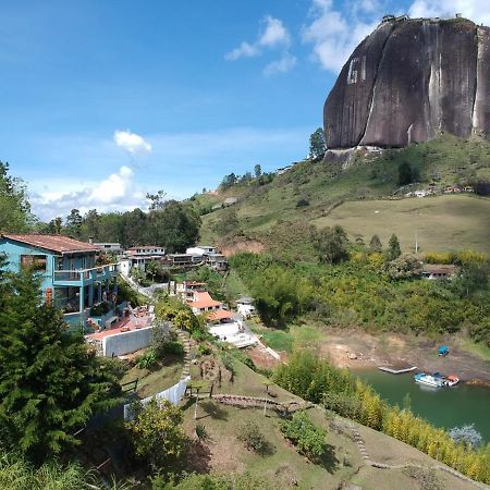 Casa Galeria Guatape Villa Exterior photo